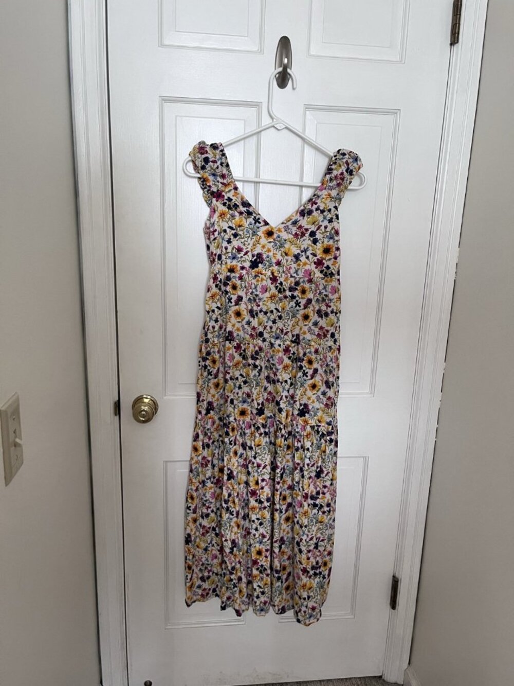 Old Navy Floral Smocked Dress